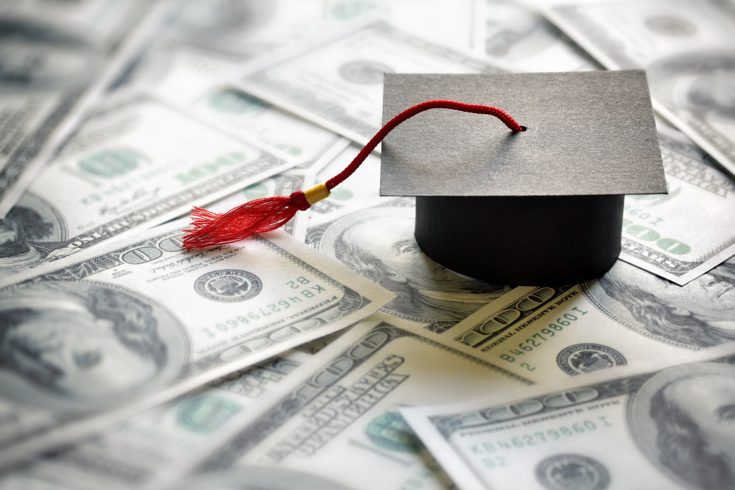 Scholarships for Low Income Students: Bridging the Gap